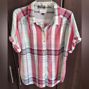 universal thread short sleeve button up shirt